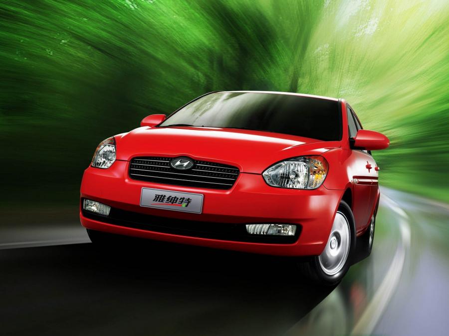  Hyundai Accent Sedan 2006 года  (фото 9 из 10)